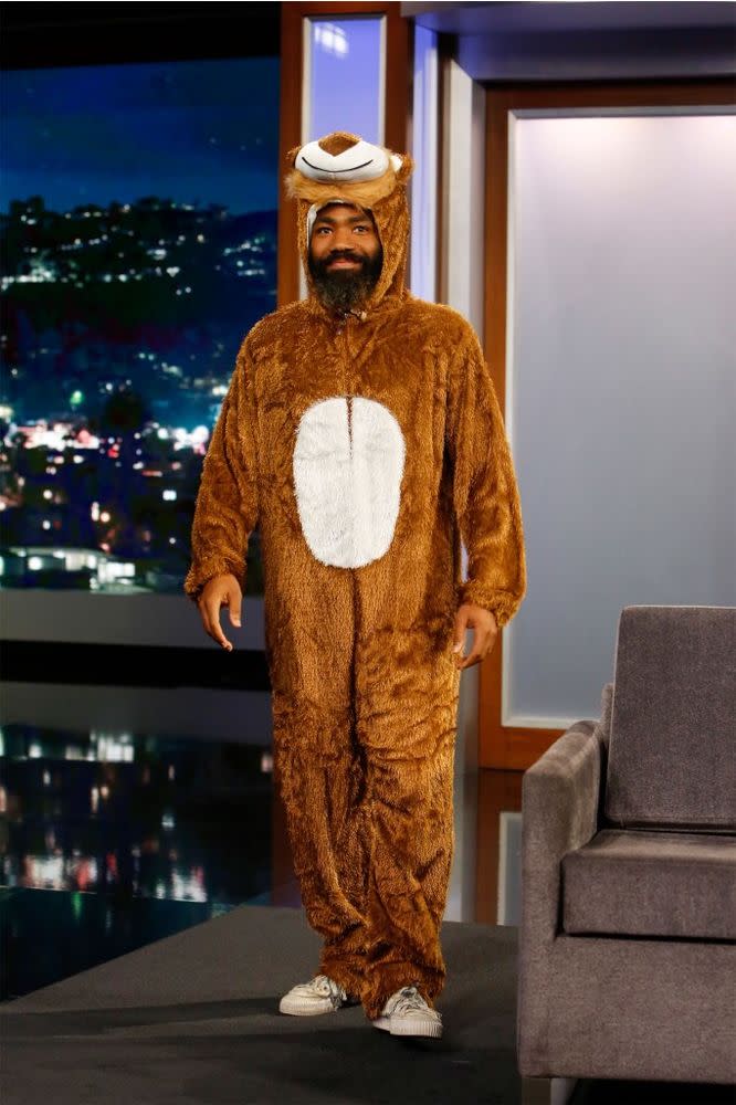 Simba Actor Donald Glover Wears Lion Onesie on Jimmy Kimmel Live