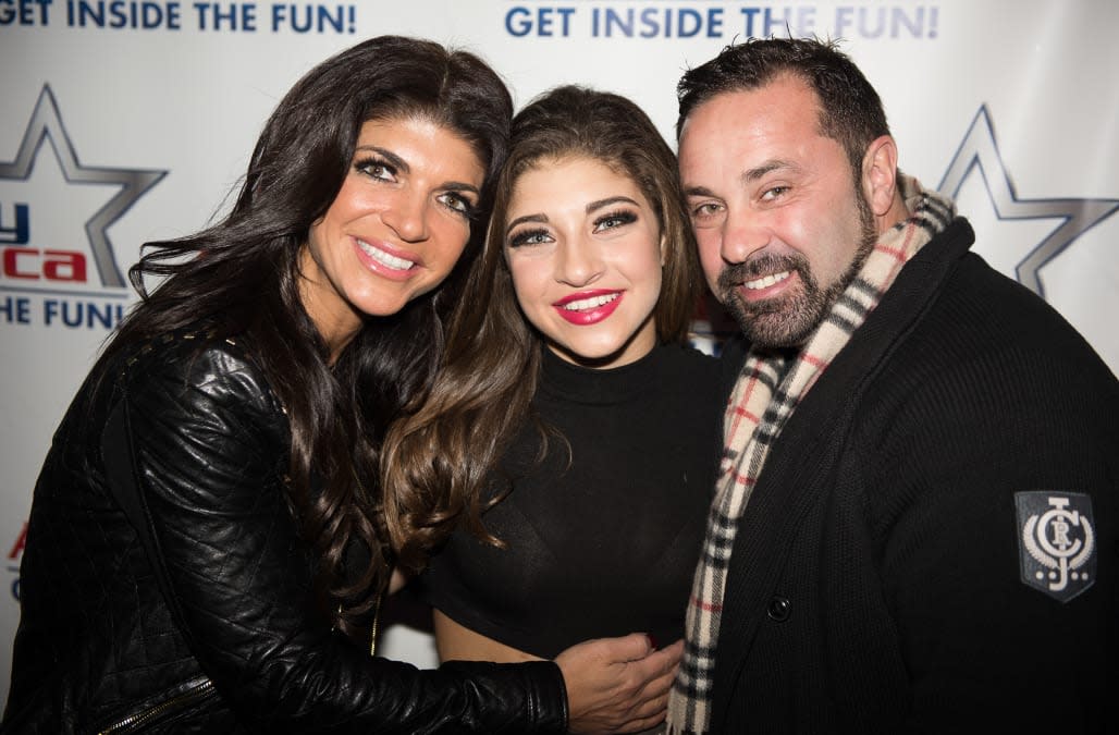 First Photo Of Real Housewife Teresa Giudice In Jail Released