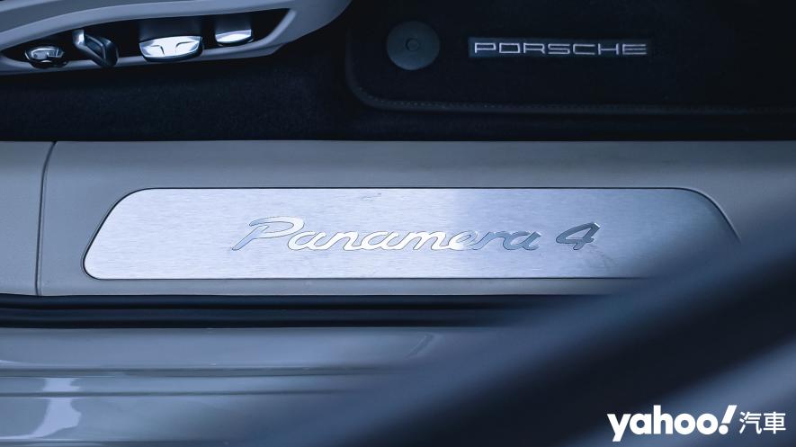 2022 Porsche小改款Panamera 4都會試駕，成熟大人的務實玩物！ - 15