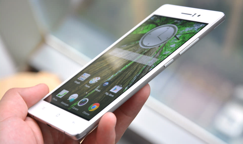 At Just 4 85mm Oppo R5 Is The World S Slimmest Smartphone Engadget - r5 unit roblox