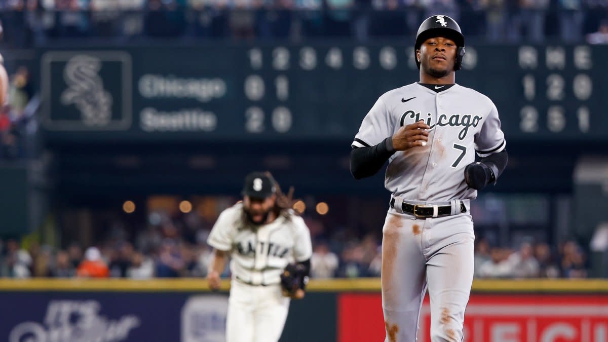 Tim Anderson exits White Sox game with injury