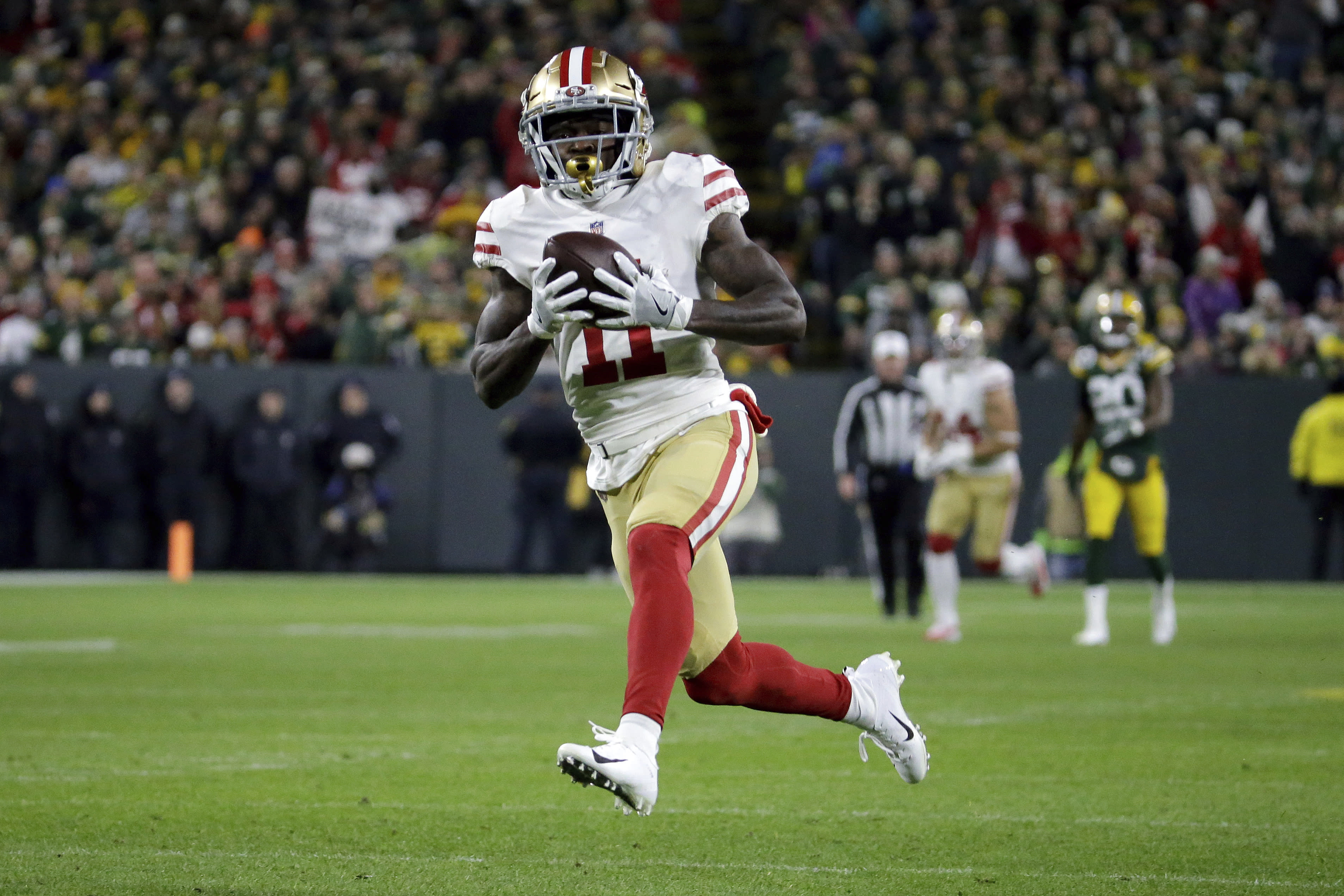 Marquise Goodwin wins 40 Yards of Gold 