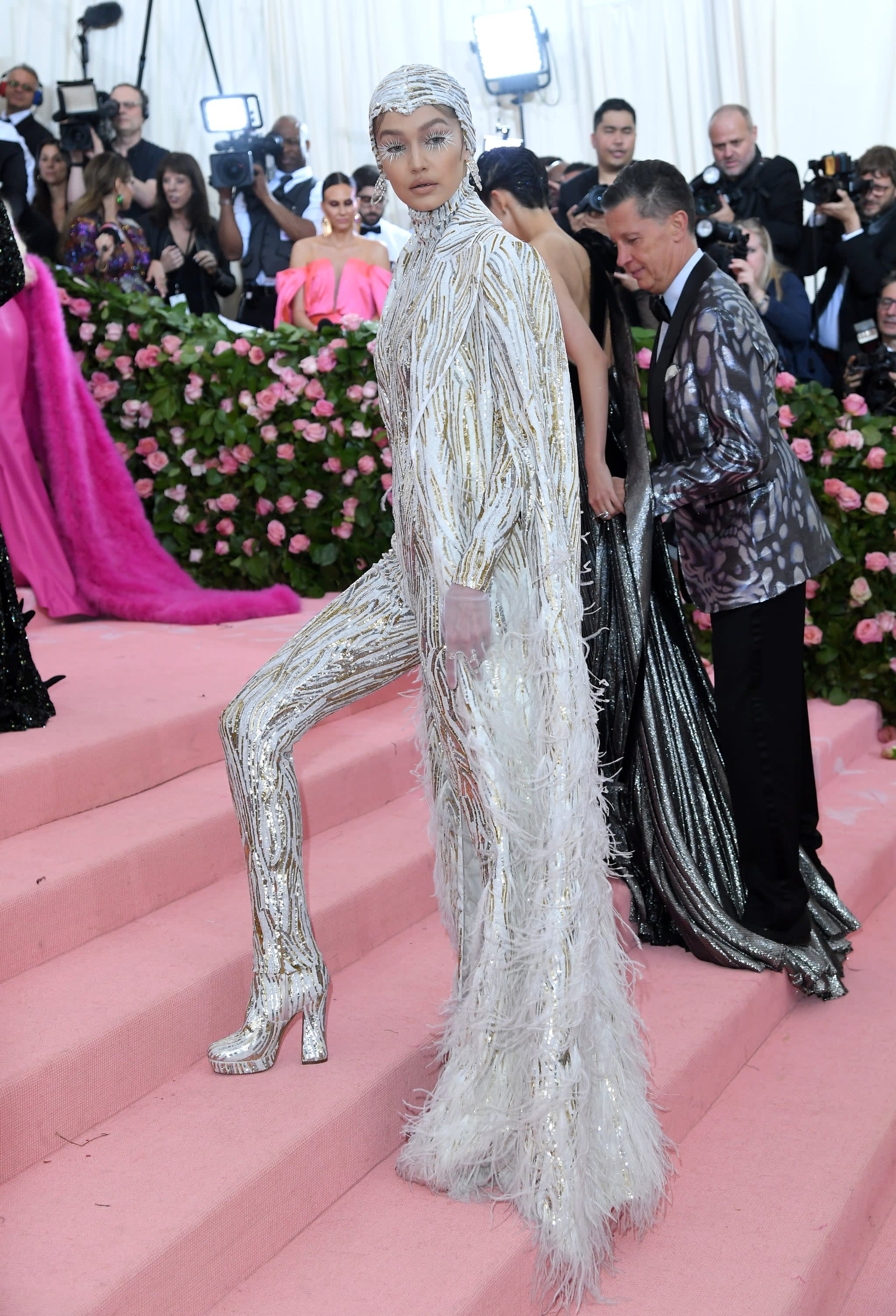 Gigi Hadids Met Gala Makeup Consisted Of Bird Feathers And