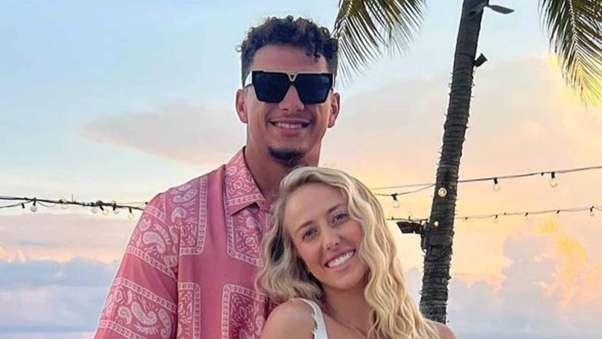 Patrick Mahomes' Baby Photo With His Parents Goes Viral—'Cute'