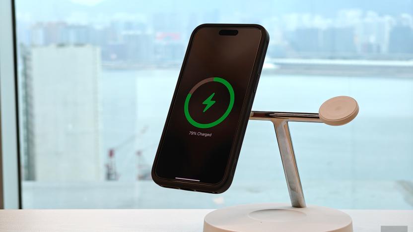 iPhone 15 Pro wireless charging