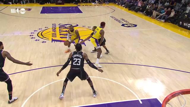 Top dunks from Los Angeles Lakers vs. LA Clippers