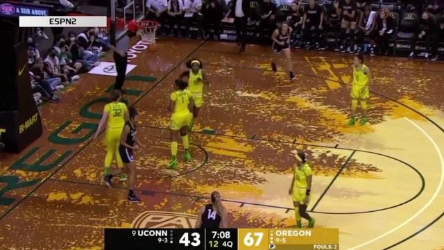 Highlights: Oregon women's basketball routs No. 9 UConn 72-59 for second straight win over top-10 team
