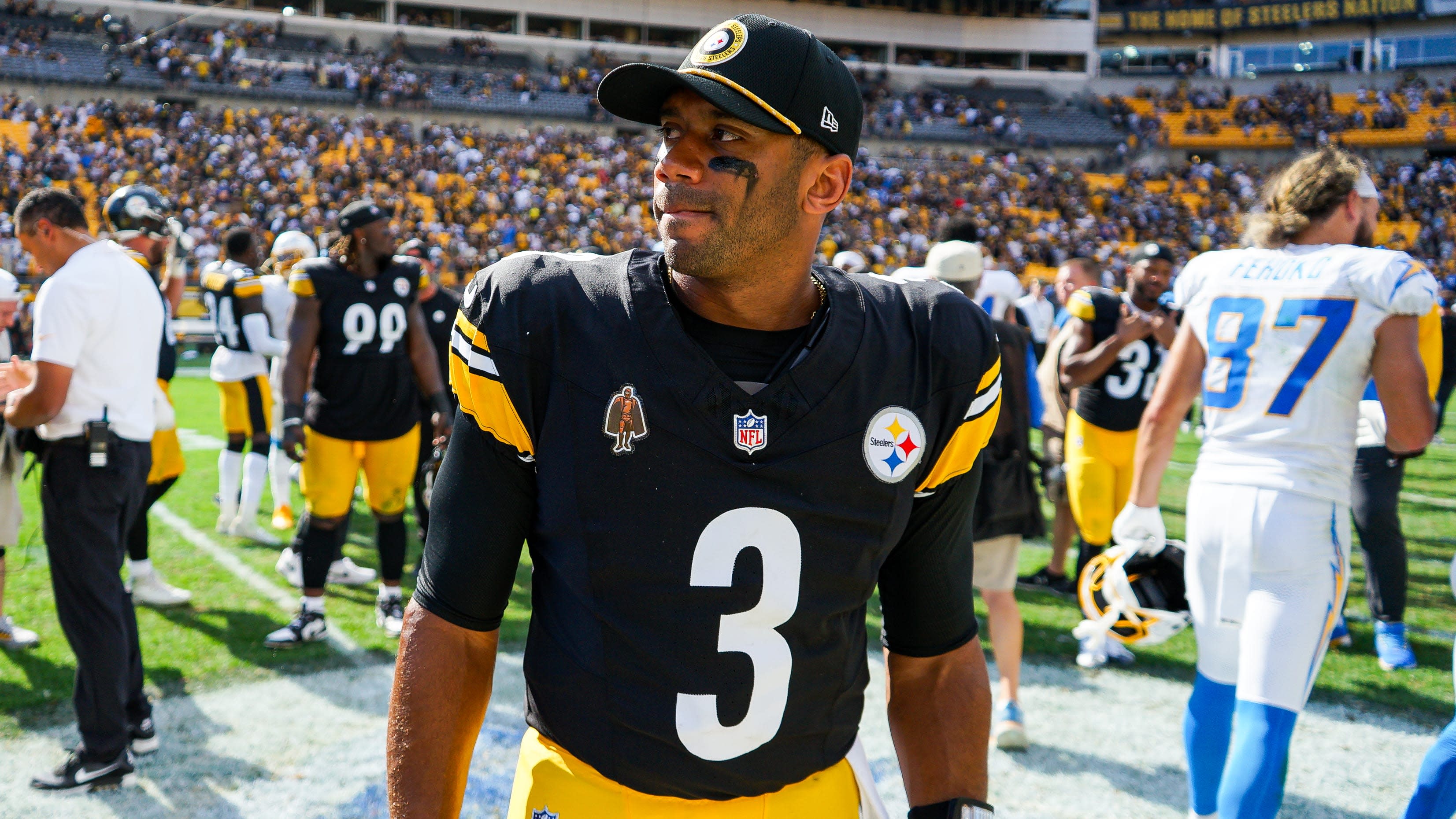 Exploring the Pittsburgh Steelers and Mike Tomlin's Russell Wilson weirdness