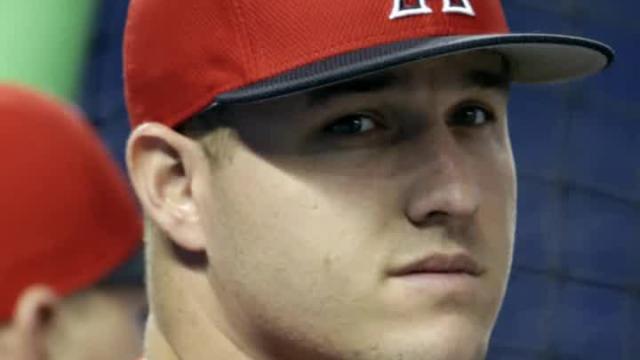 Mike Trout donates $27,000 to help hurricane victims, asks other players to help