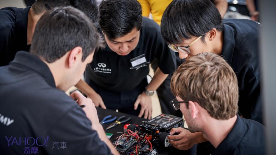 獎留台灣！第6屆Infiniti賽車工程學院亞大區決賽 清大學生陳佐任成功奪魁！ - 12