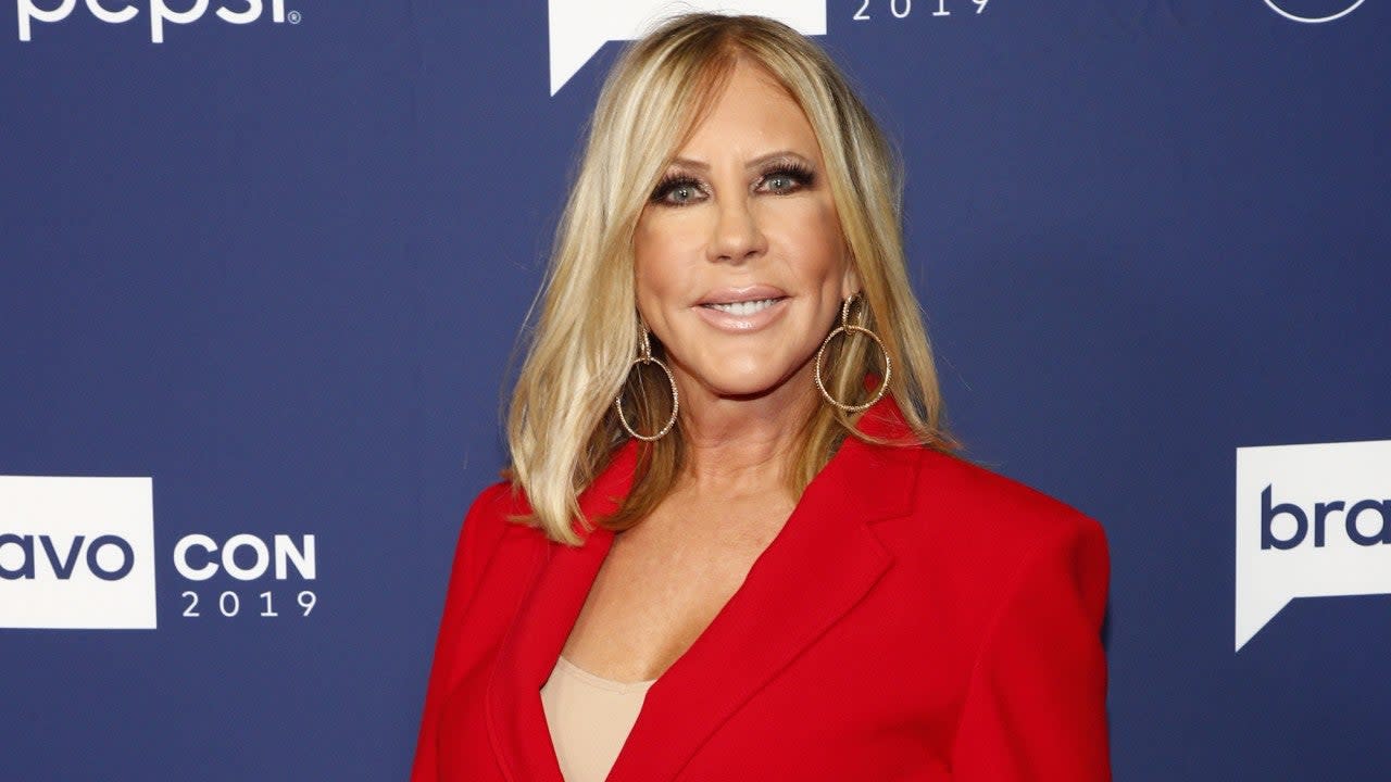 Vicki Gunvalson Announces She S Leaving Real Housewives Of Orange County After 14 Seasons