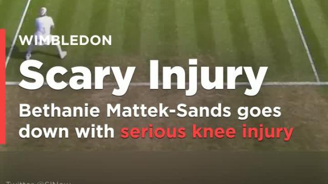 American Bethanie Mattek-Sands goes down with serious knee injury