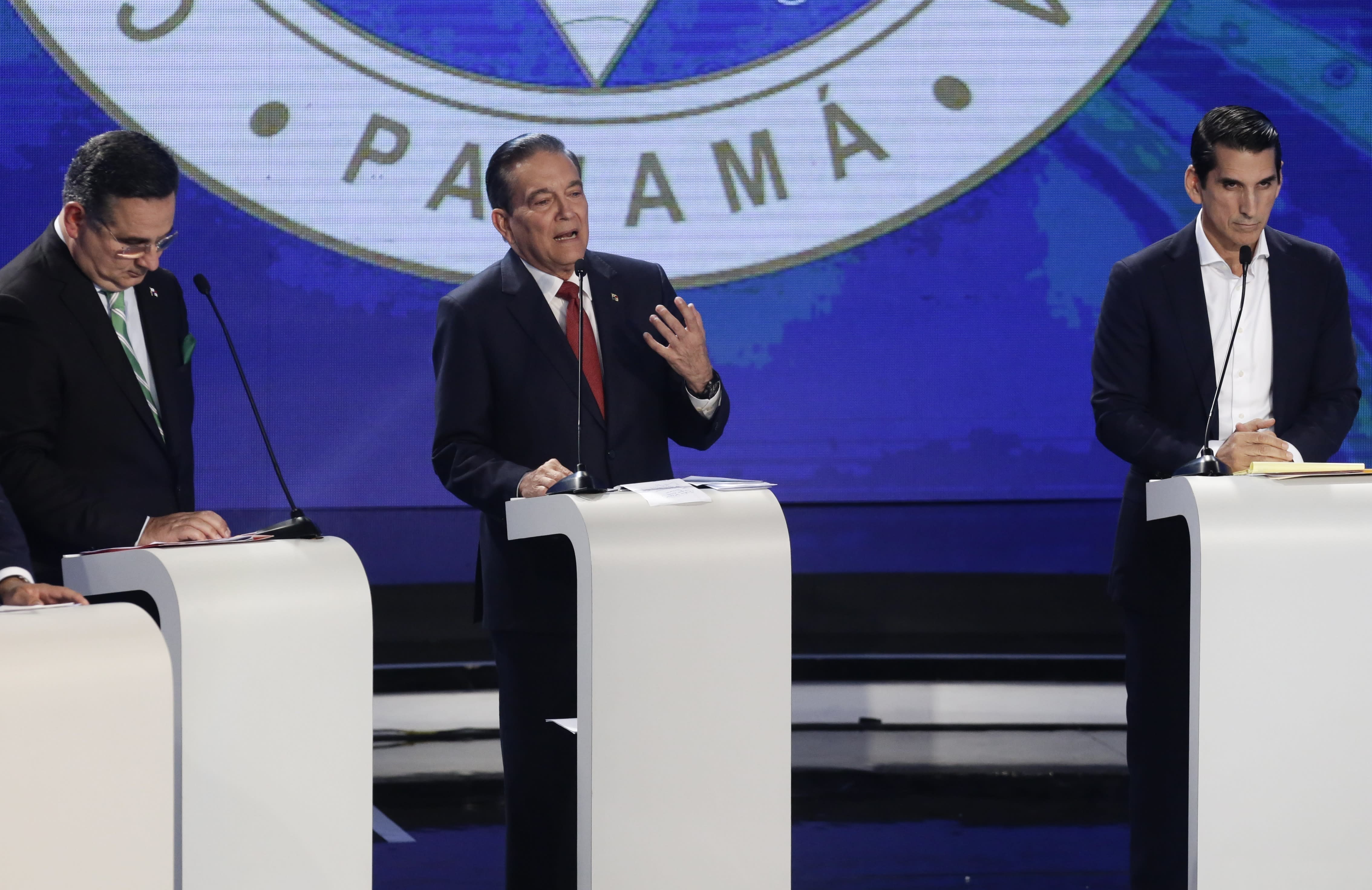 Corrupción y economía dominan debate presidencial en Panamá