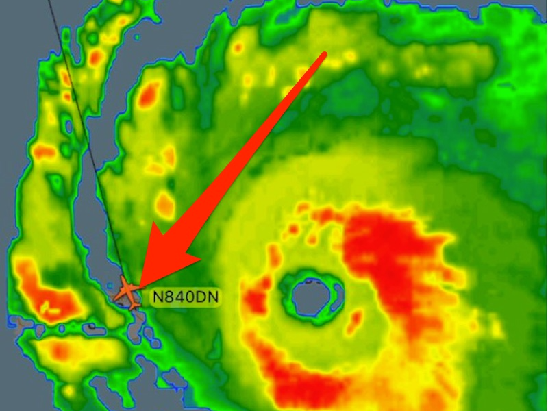 El avión de Delta que derrotó al huracán Irma