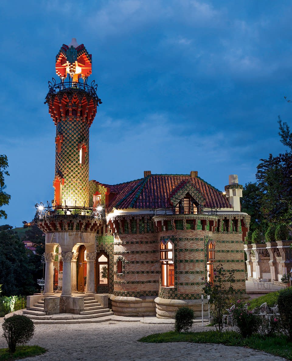 Built between 1883 and 1885, the El Capricho house in the town of Comillas in Northern Spain has a minaret inspired by the <a href="https://www.architecturaldigest.com/gallery/ultimate-guide-touring-worlds-best-architecture?mbid=synd_yahoo_rss" rel="nofollow noopener" target="_blank" data-ylk="slk:Shah Mosque in Isfahan, Iran" class="link rapid-noclick-resp">Shah Mosque in Isfahan, Iran</a>.