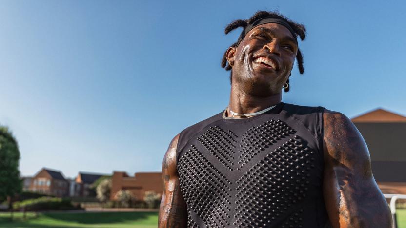 Image of Julio Jones wearing an Omorpho vest