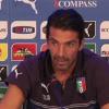 Buffon legge il proprio futuro: &#39;Io CT a 40 anni&#39;. Ma non dell&#39;Italia