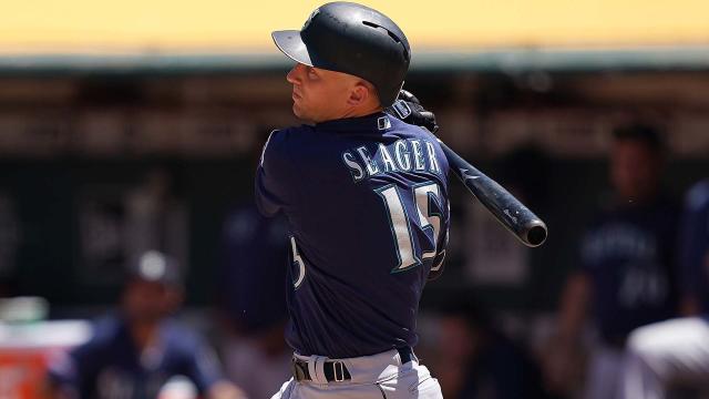 Fantasy baseball pickups - Kyle Seager is swinging for the fences in Seattle