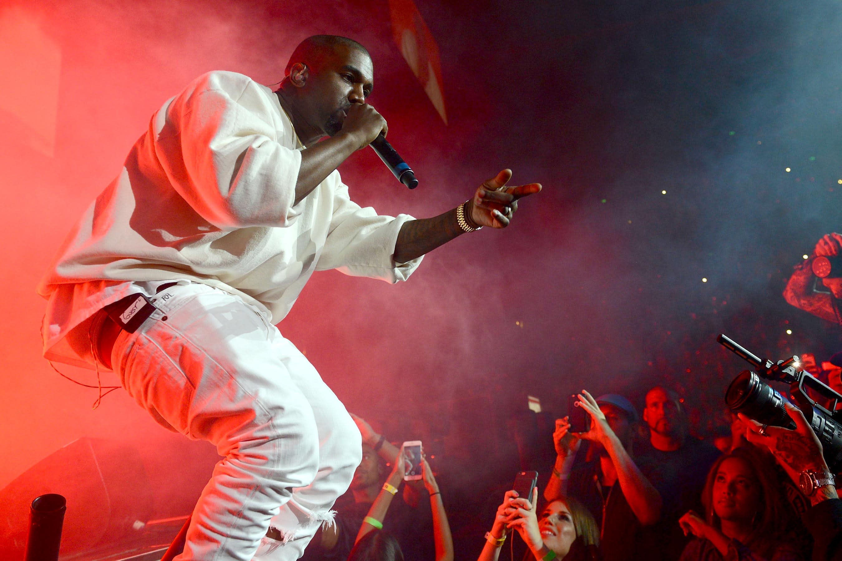 Kanye West returns to stage for first time in almost a year