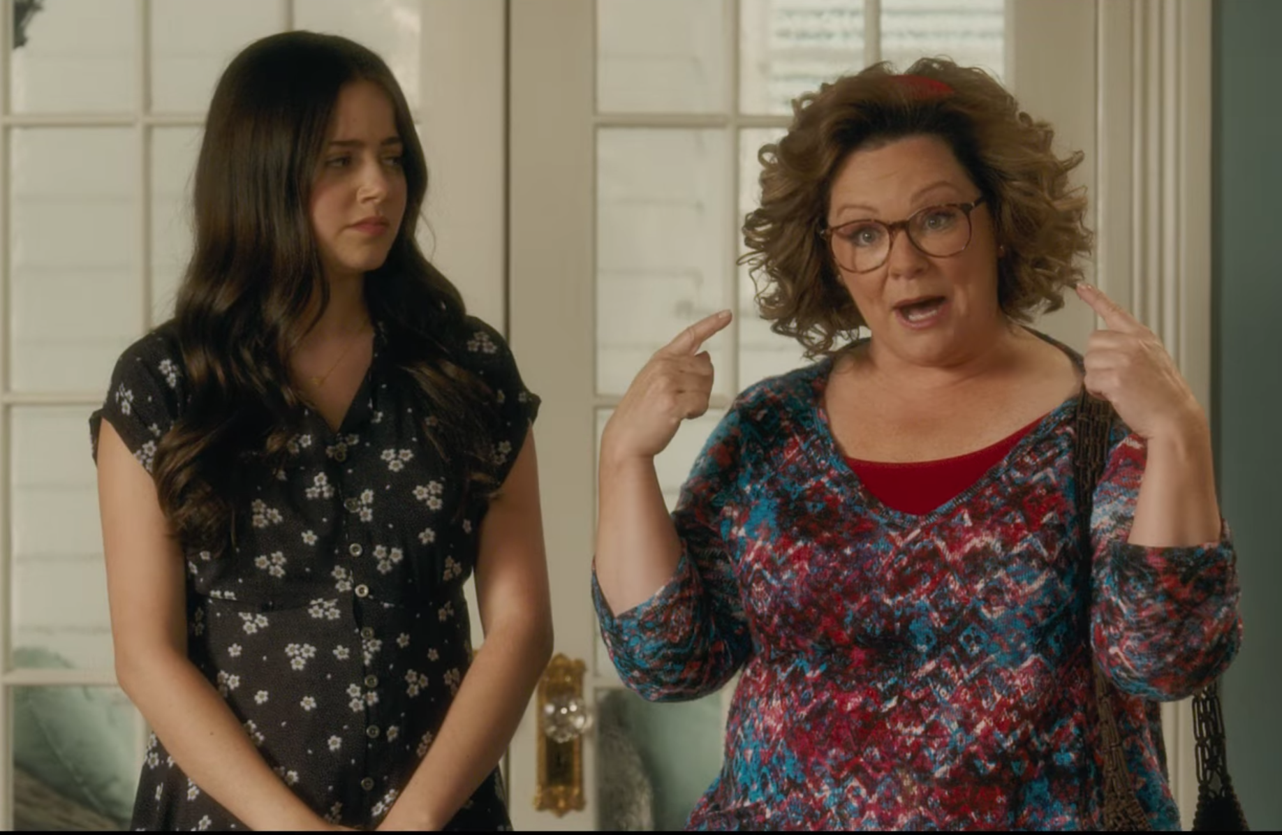 ‘life Of The Party Trailer Melissa Mccarthy Goes Back To School In 