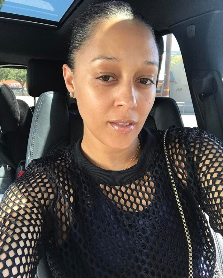 tia mowry without makeup