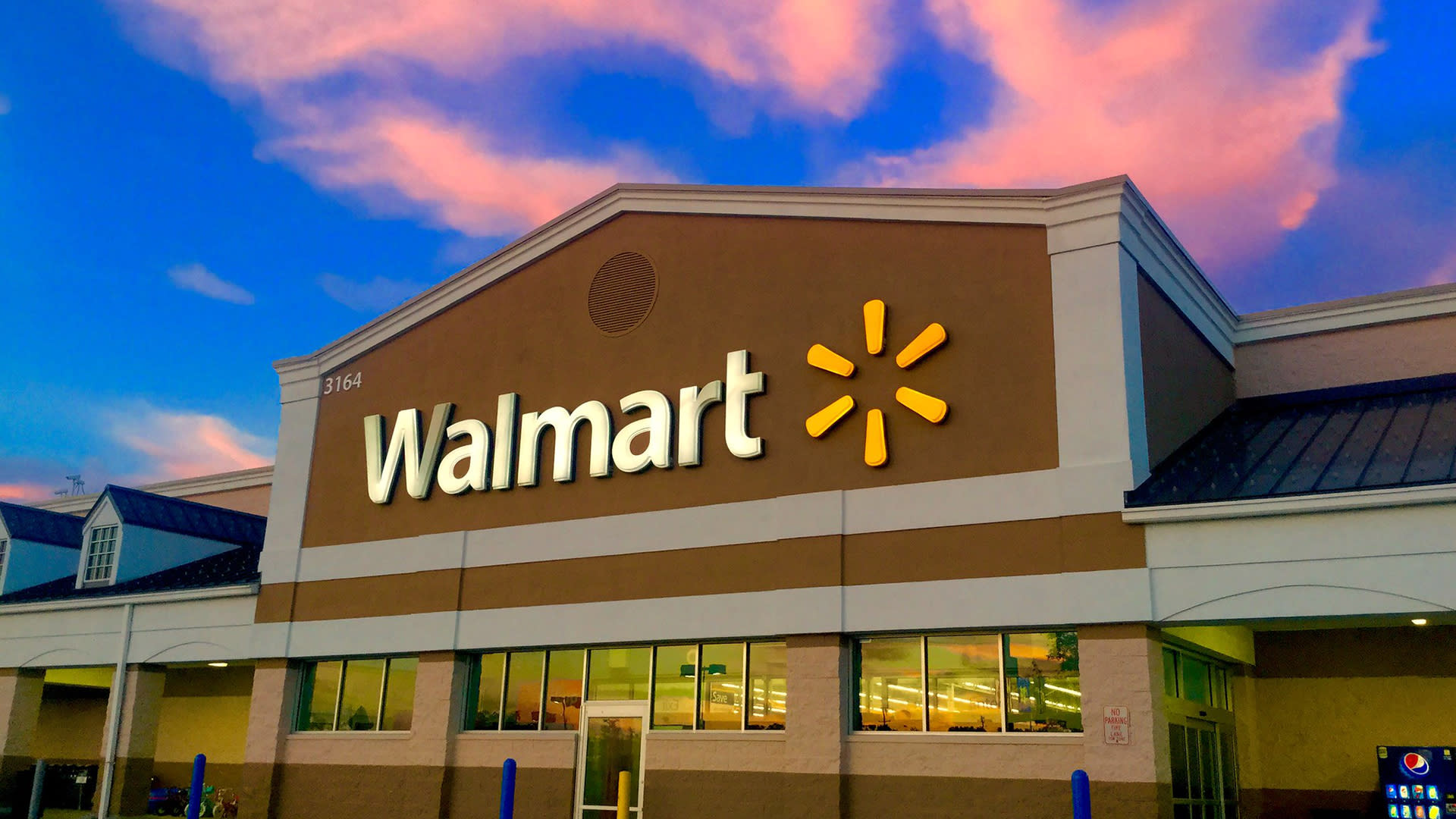 Walmart Just Announced They'll Be Closed on Thanksgiving This Year