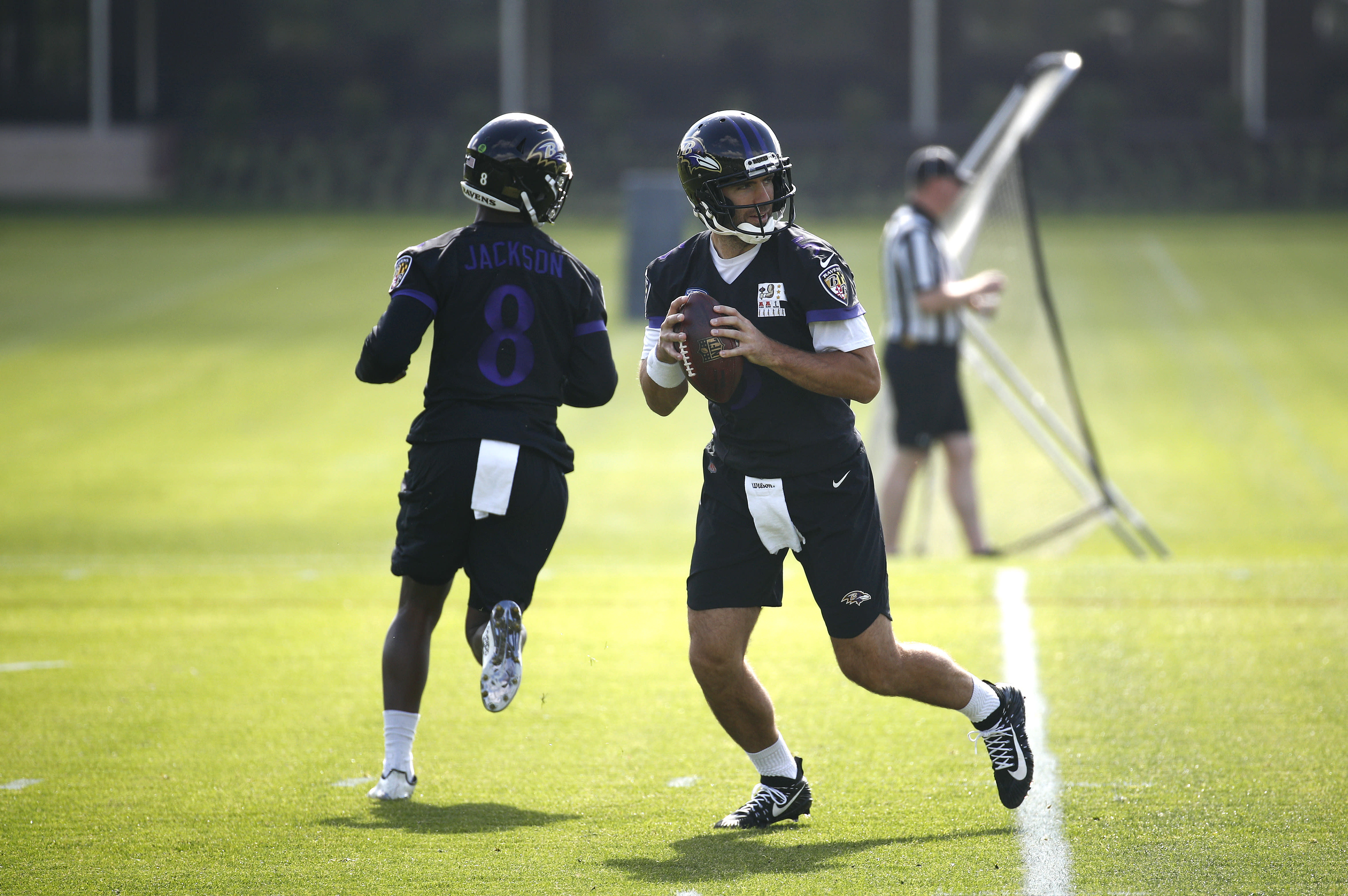 Report: Lamar Jackson, Joe Flacco practicing 2-QB offense