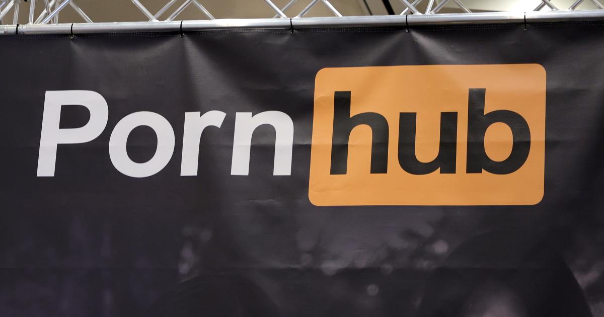 Pornhub blocks access in Utah to challenge age-verification law thumbnail