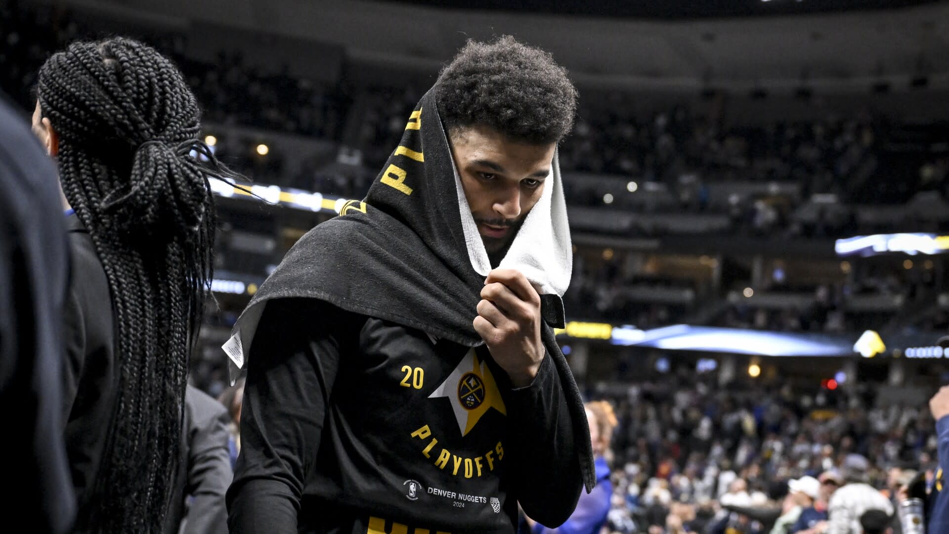 Jamal Murray fined $100,000 for throwing heat pack on court during live action