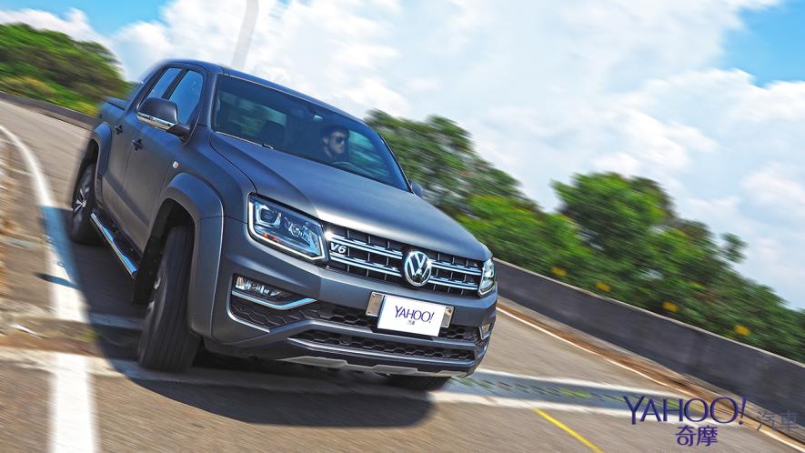 裝備滿點的阿爾法戰狼！Volkswagen 19年式 Amarok Aventura試駕 - 1