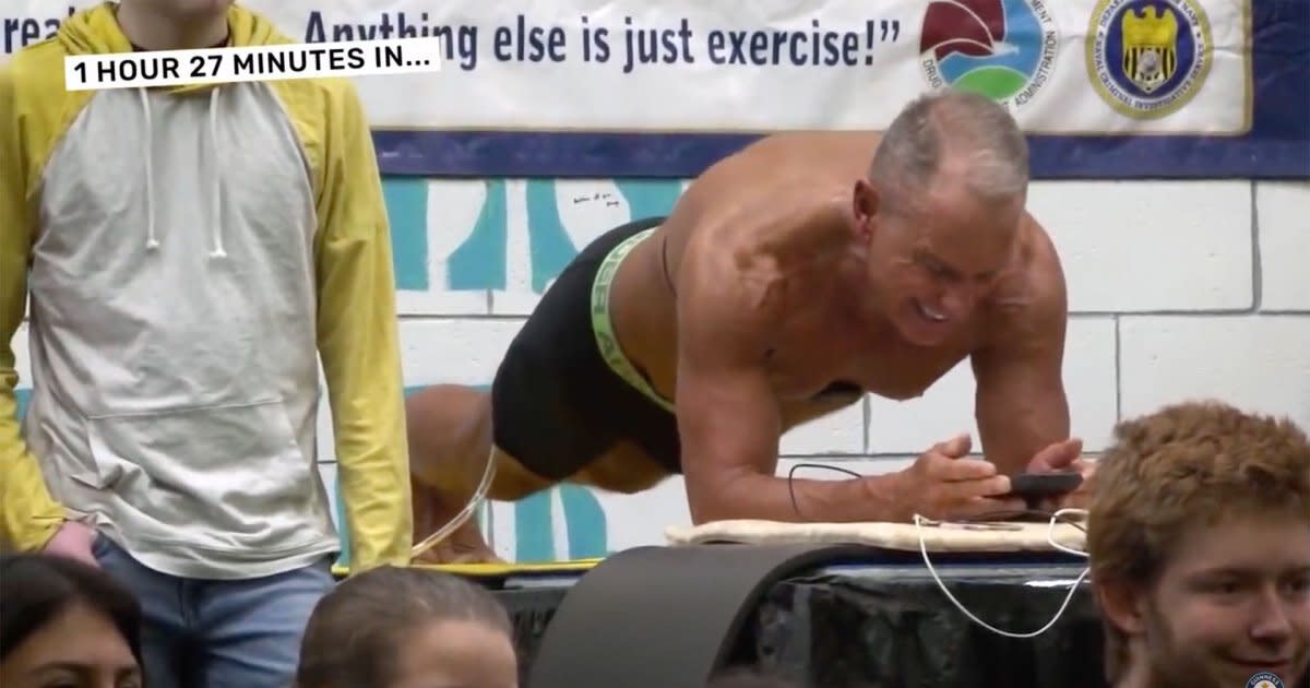 Former U S Marine 62 Sets Guinness World Record For Planking Longer Than 8 Hours