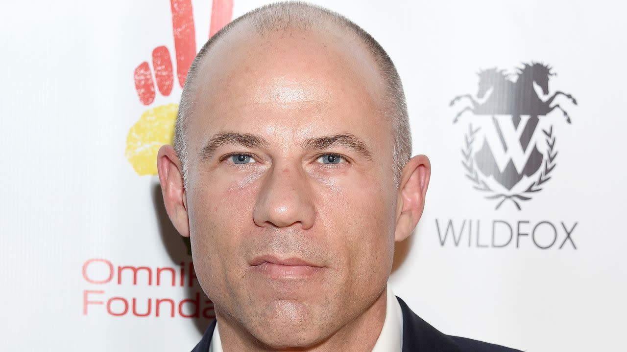 Michael avenatti yahoo news information