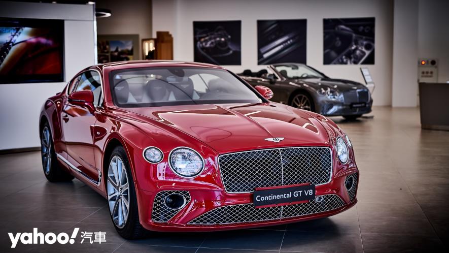 Dark Side of GT！2020 Bentley Continental GT V8、GT V8 Convertible正式抵台！ - 1