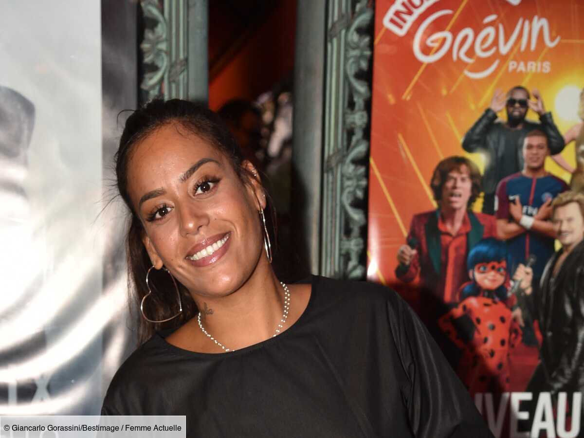 Amel Bent sex education teacher?  She responds to this funny revelation