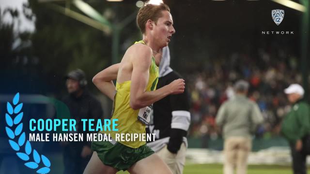 Cooper Teare is Oregon's 2021-22 male Tom Hansen Medal winner