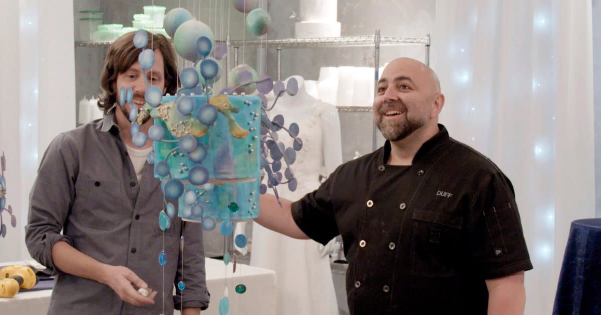 Duff Goldman Proves His Wedding Cake was Edible After Fans