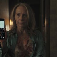 ‘Wolfs’ Star Amy Ryan Talks Working With “Extraordinary” George Clooney And Brad Pitt & Her Future On ‘Only Murders In The Building’