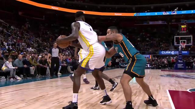 JaMychal Green with a dunk vs the Detroit Pistons