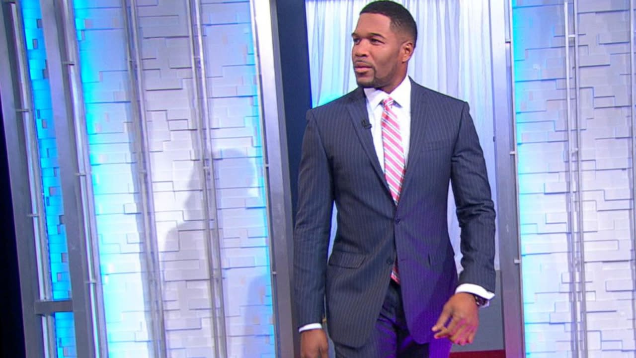 Michael Strahan Shows His Fashion Sense With A New Line Of Mens Suits Video 