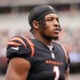 Cincinnati Bengals wide receiver Ja'Marr Chase (1) warms up before an NFL  football game against the New Orleans Saints, Sunday, Oct. 16, 2022, in New  Orleans. (AP Photo/Tyler Kaufman Stock Photo - Alamy