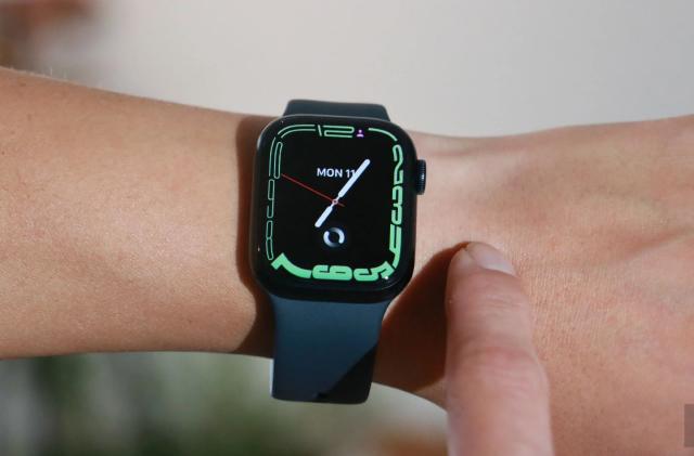 Apple Watch Series 7 models fall to new all-time lows at Amazon for today only