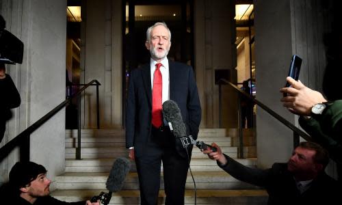 Corbyn counts on TV debates to close the gap as Tories’ poll lead increases