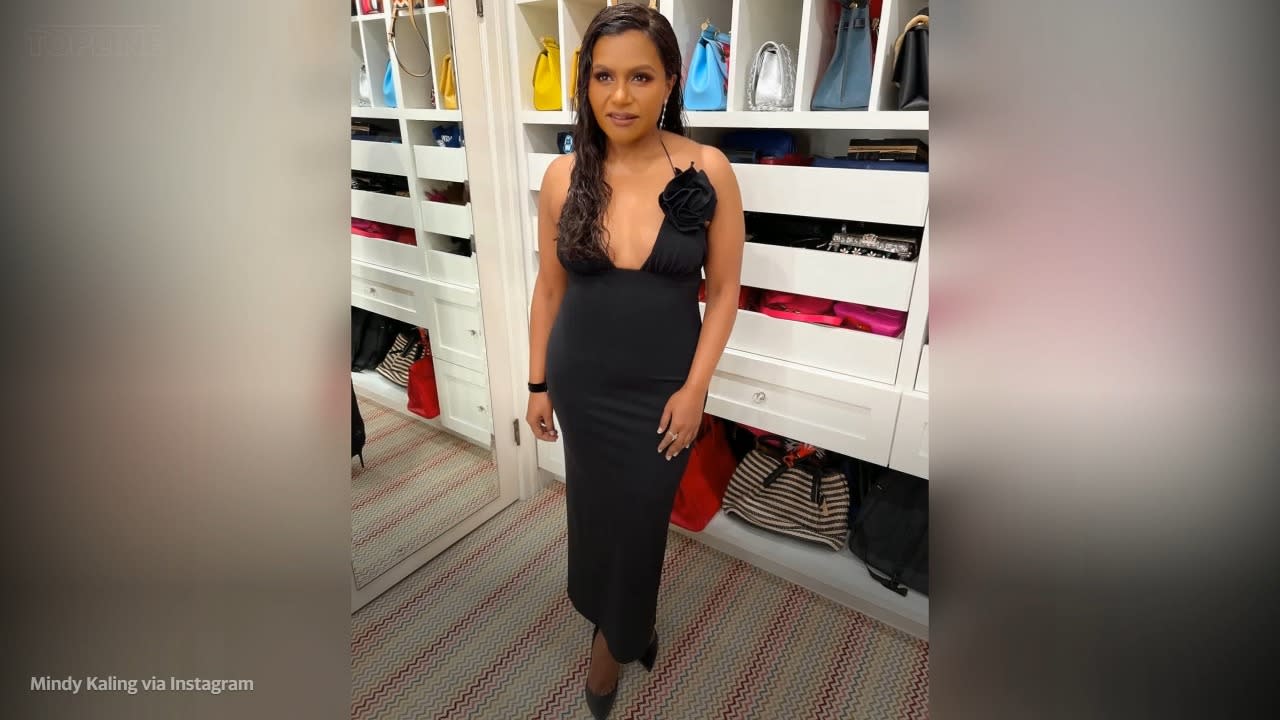 PHOTOS: Inside Mindy Kaling's Wardrobe Room – The Hollywood Reporter
