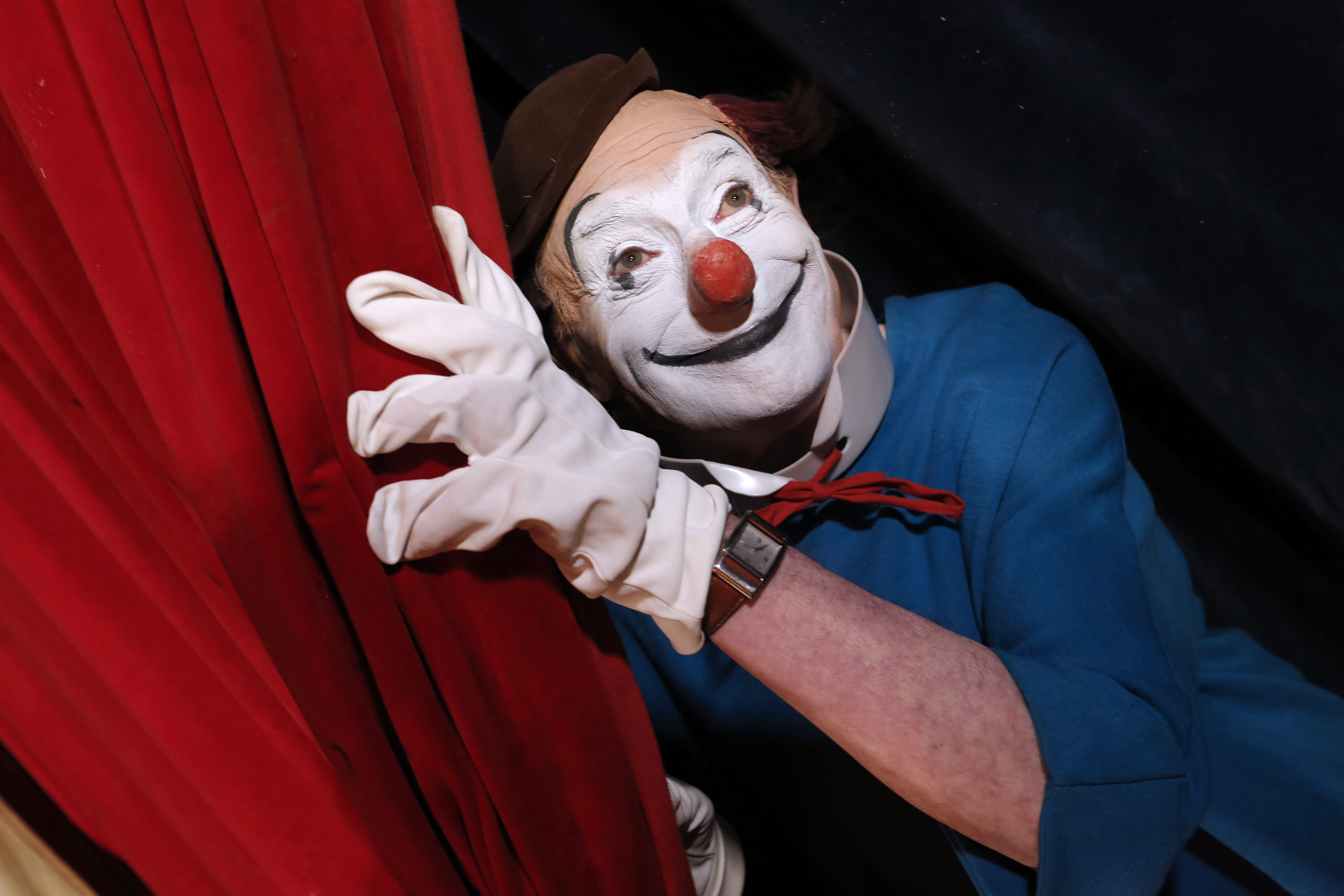 Le clown. Клоун комик. Клоун по французски. Комедиант клоун Меладзе. Cinema Circus.