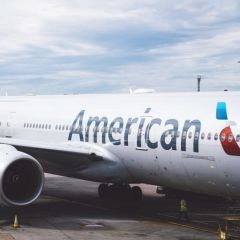 Woman asked to leave American Airlines flight over â€˜ironicâ€™ T-shirt: â€˜People usually laugh at itâ€™