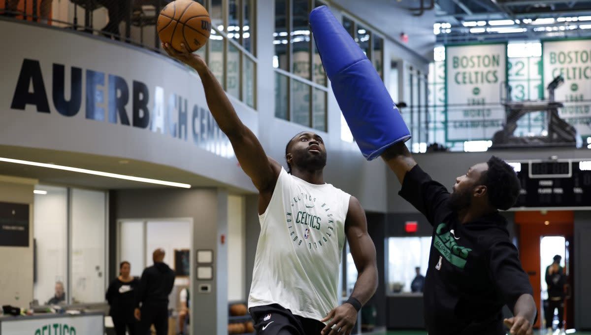 Jaylen Brown: ‘Psycho' Joe Mazzulla leading tough training camp