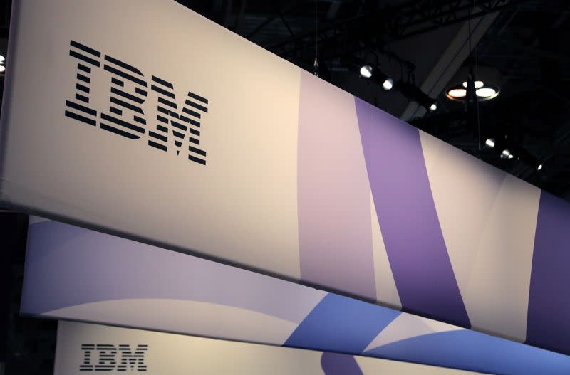 IBM loses quarterly sales estimates, stocks fall