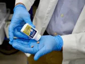 GSK Plunges as Drugmaker Must Face Zantac Cases in Delaware