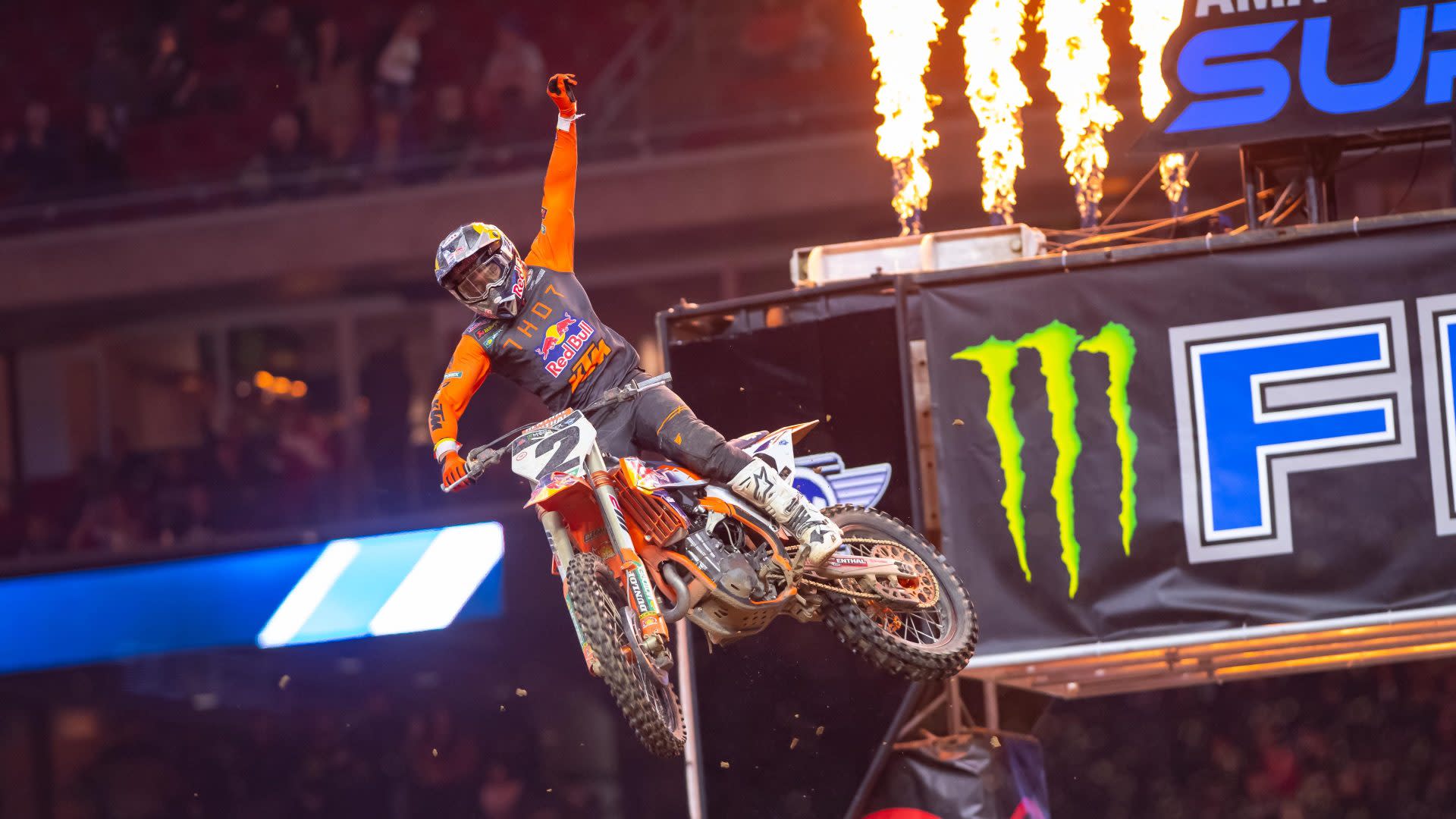 Saturday S Supercross Round 4 In Indy How To Watch Start Times Schedule Tv Info