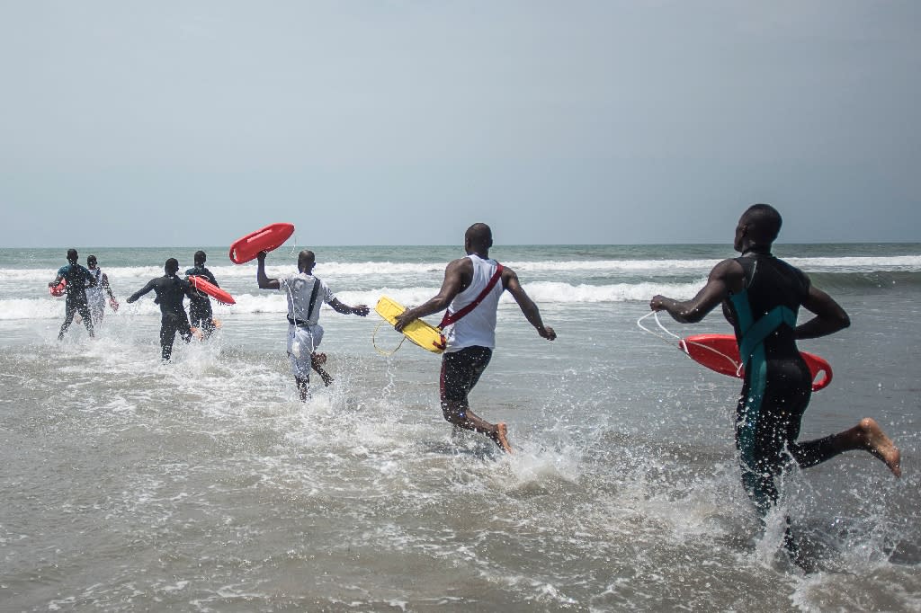 Ghana Lifeguards Train Before Holidays